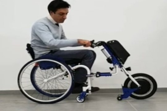 Tekerlekli Sandalye Çekicisi